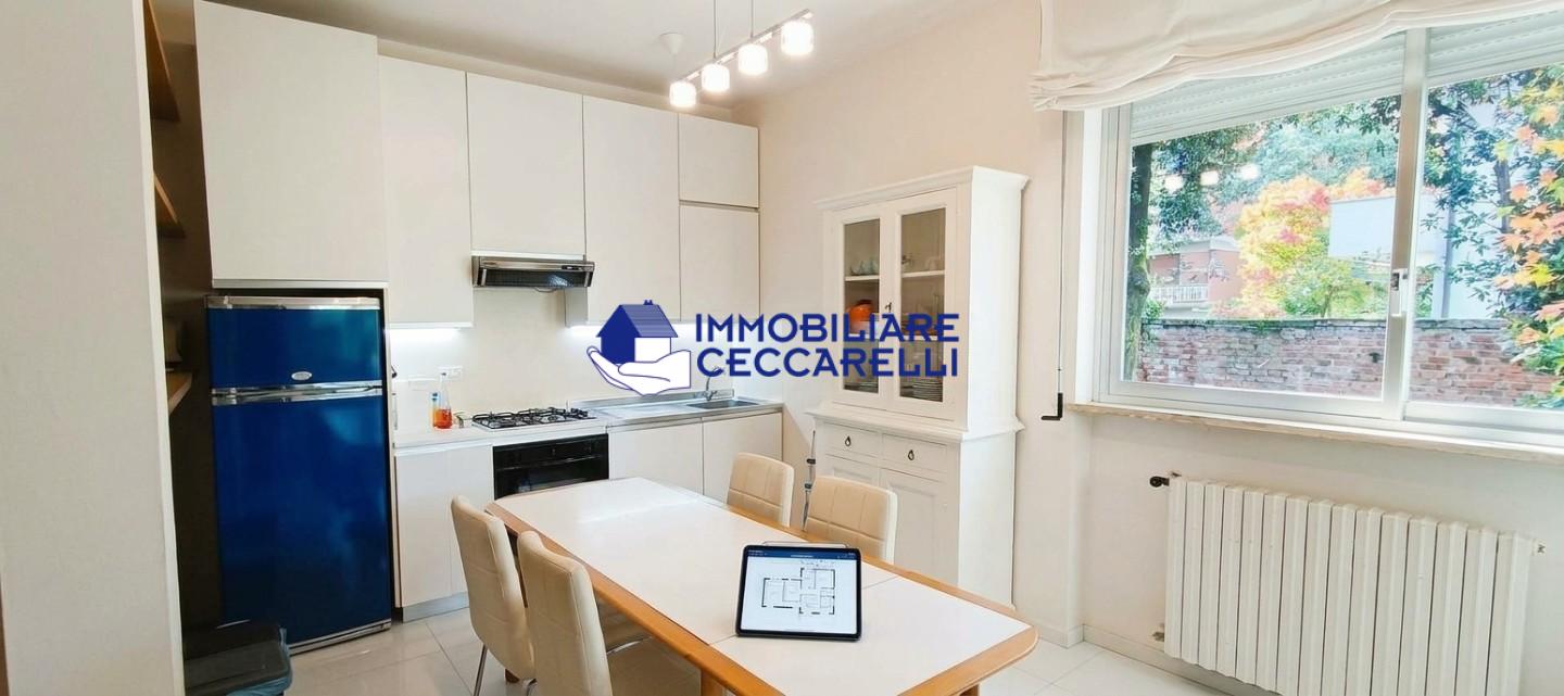 Trilocale con terrazzo, Massa ronchi