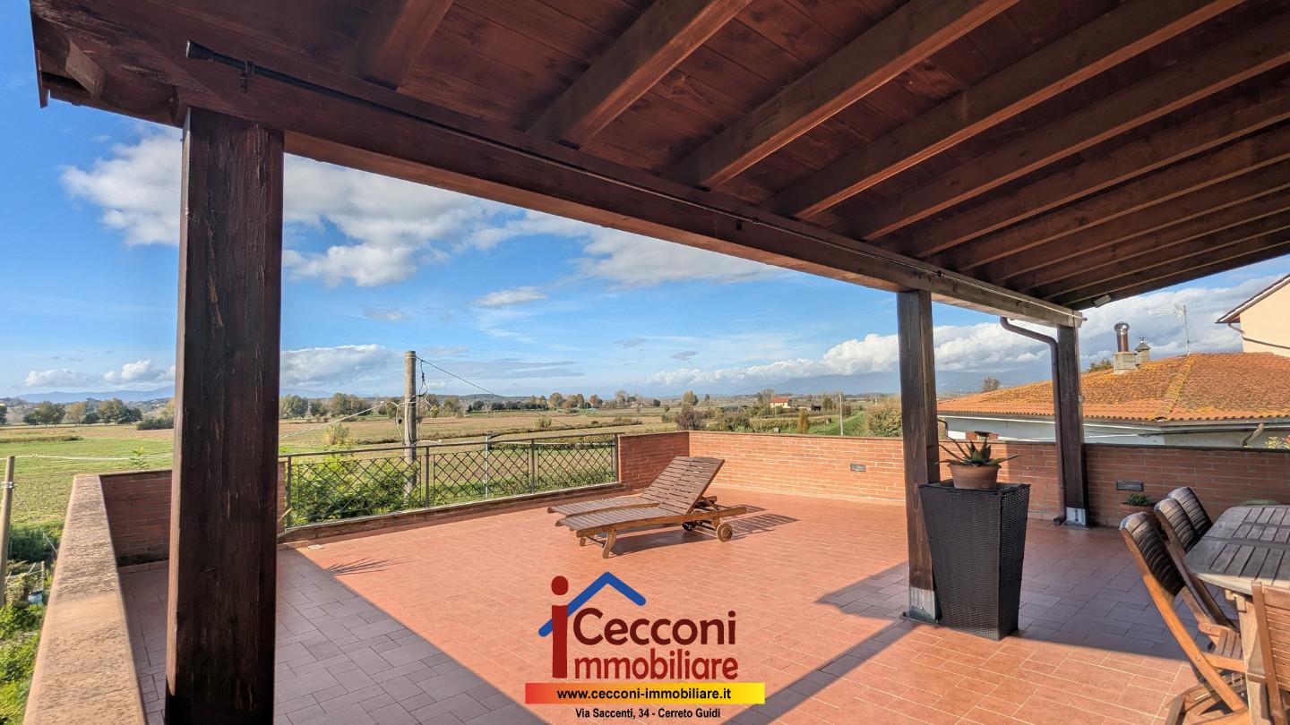 Casa indipendente con giardino a Cerreto Guidi