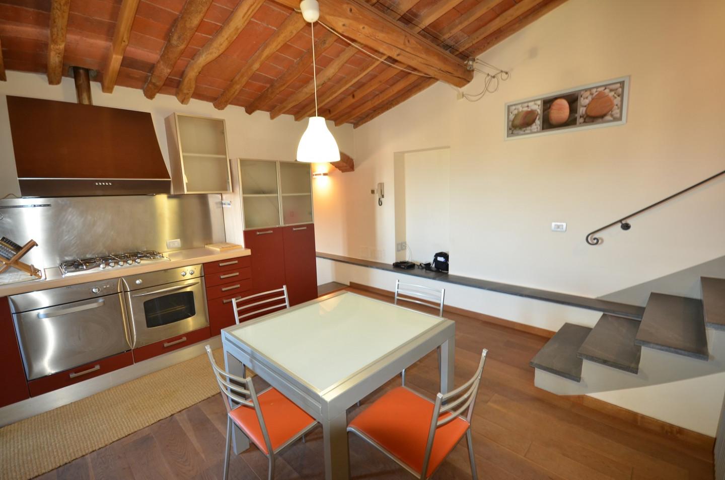 Bilocale arredato in affitto a Cerreto Guidi