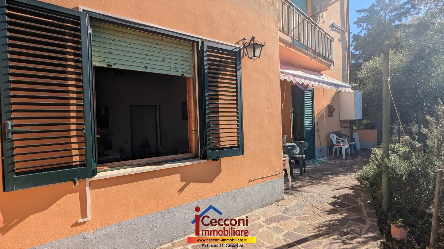 Appartamento con giardino a Vinci