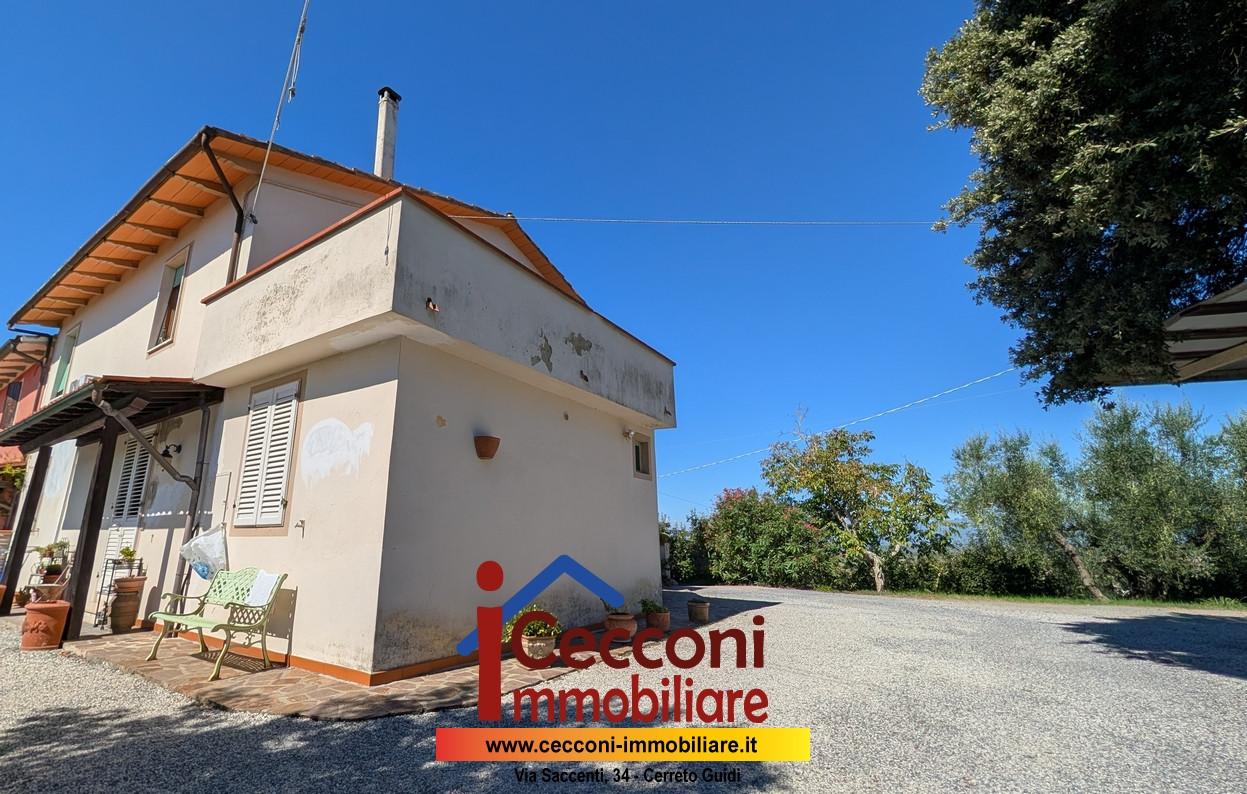 Casa indipendente con giardino a Cerreto Guidi