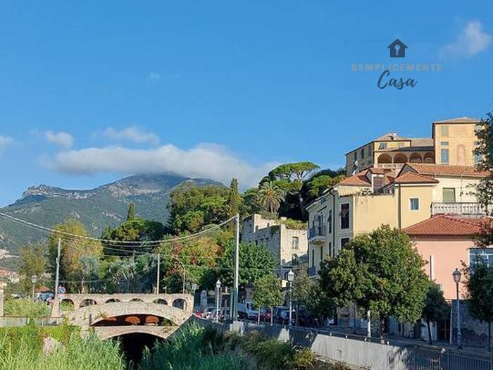 Casa singola in vendita a Loano