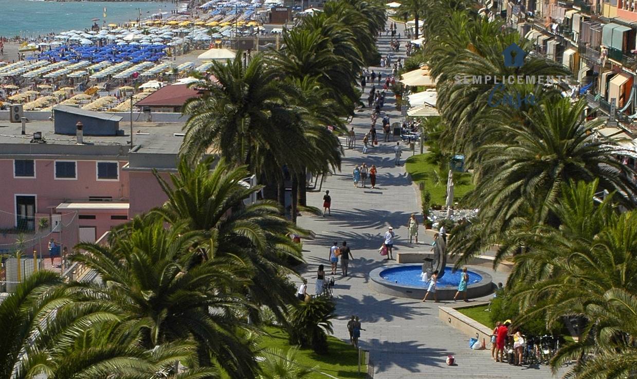 Appartamento in vendita a Loano