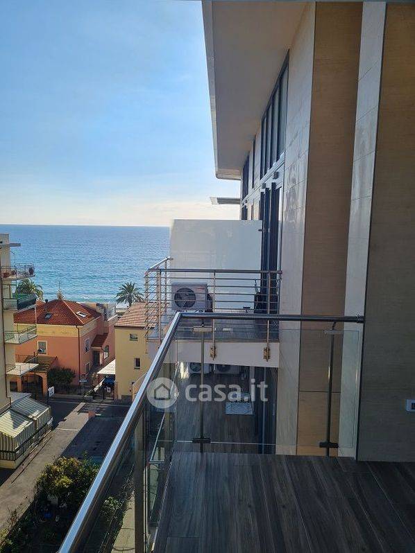 Appartamento in vendita a Pietra Ligure