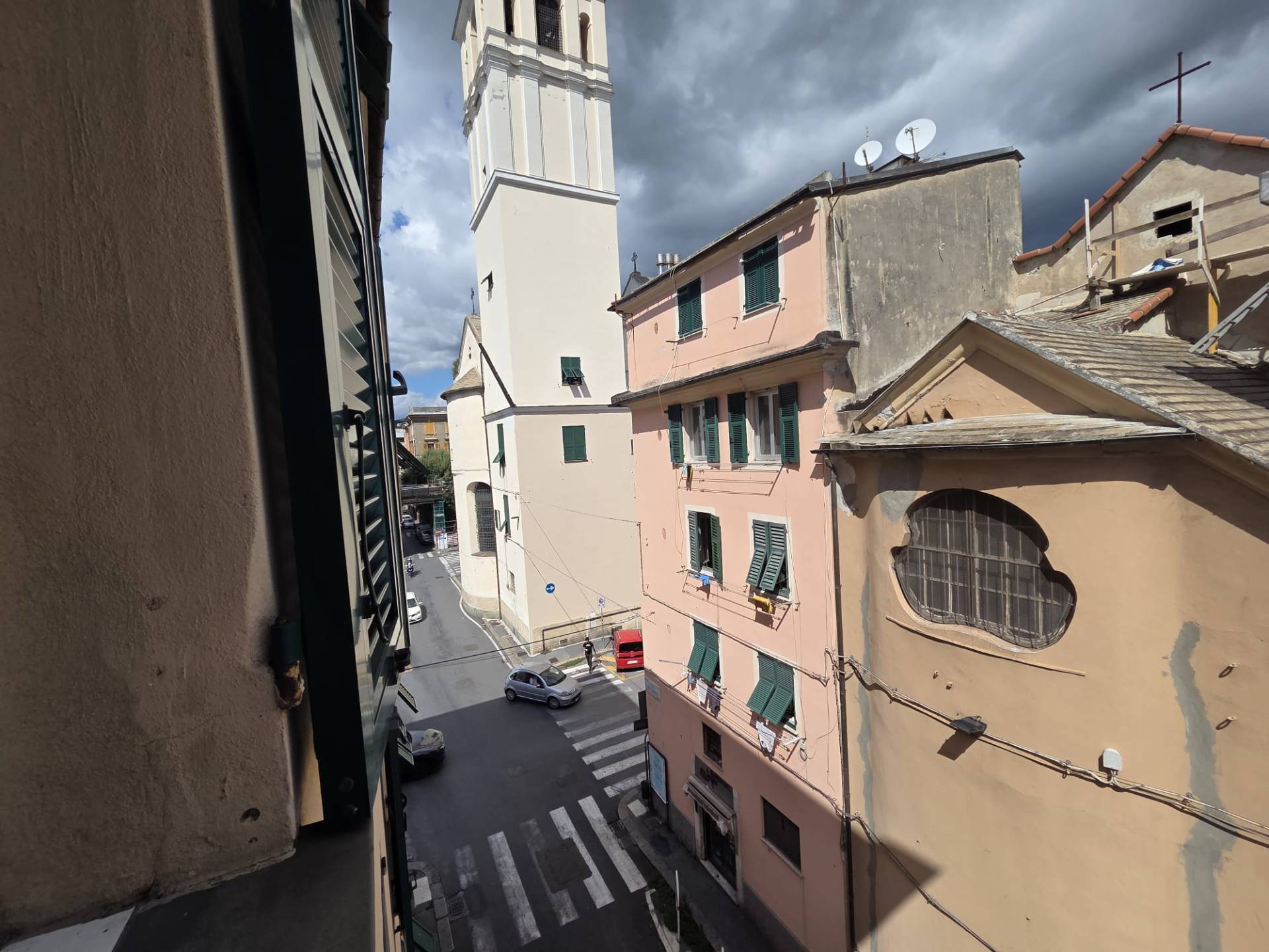 Appartamento in vendita a Genova, Sestri Ponente