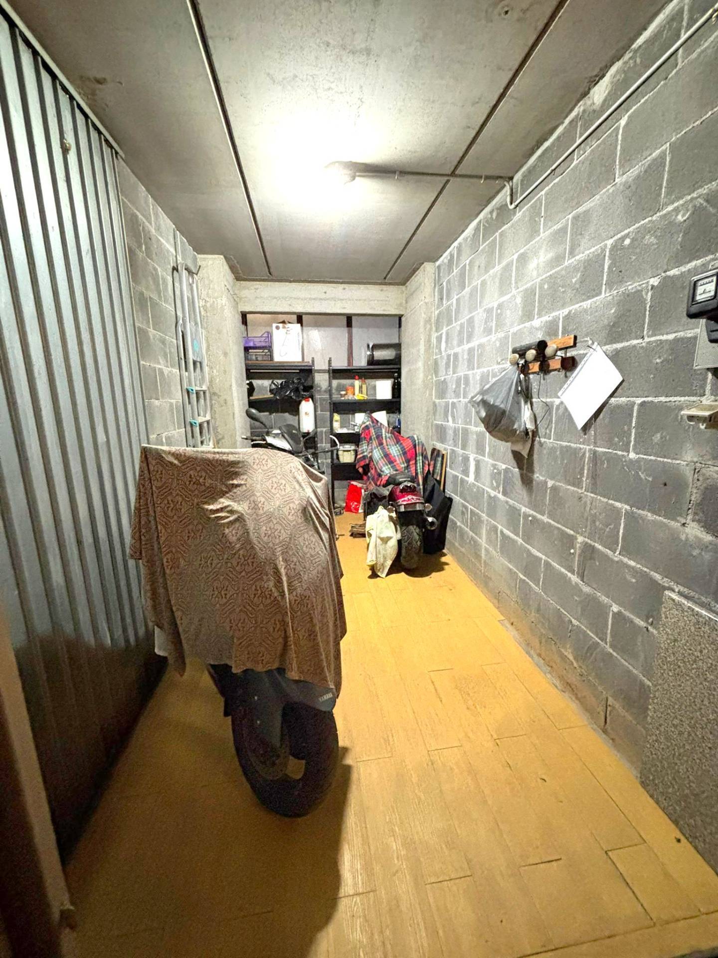 Box in vendita a Genova, Sestri Ponente