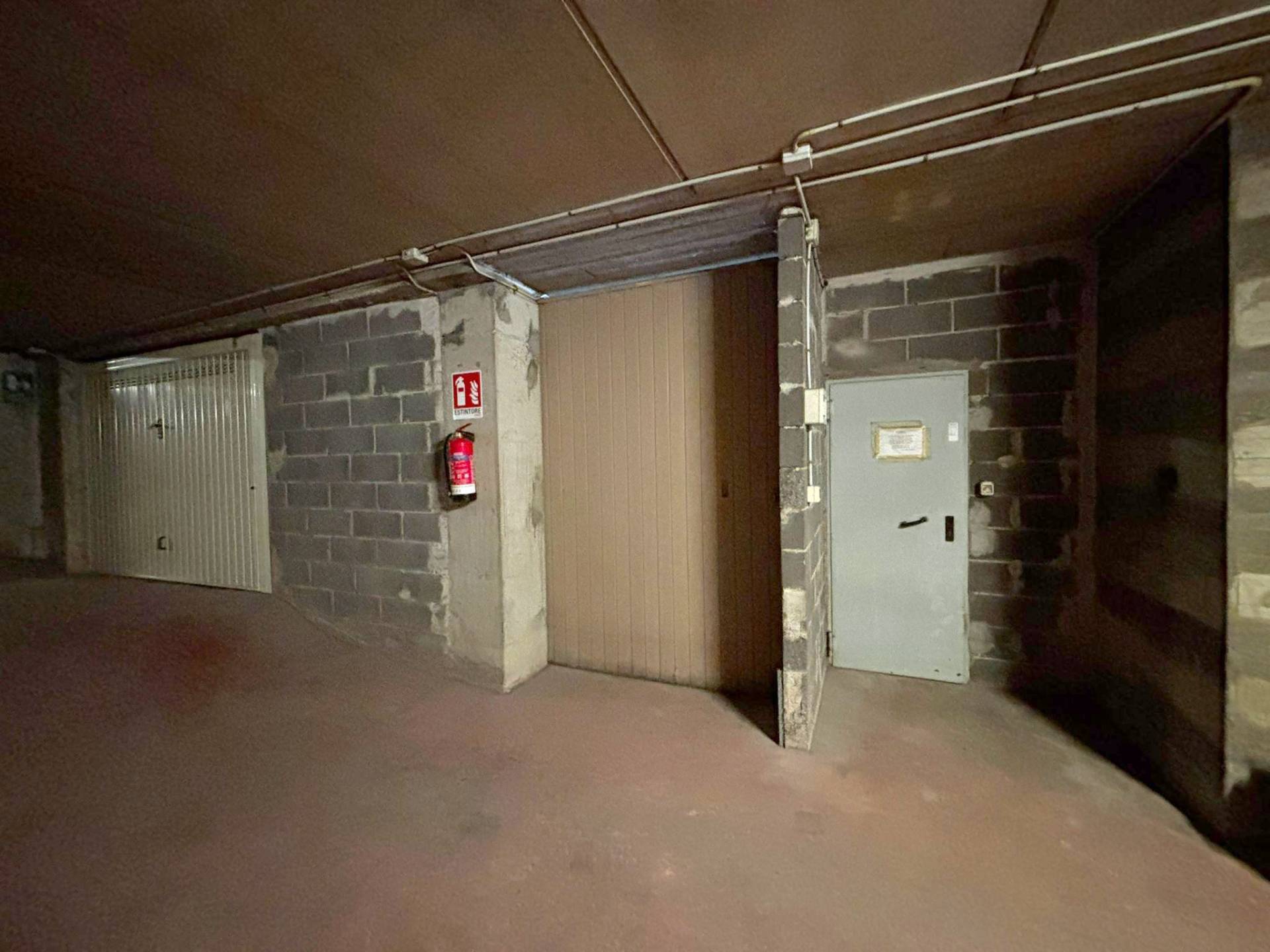 Box in vendita a Genova, Sestri Ponente