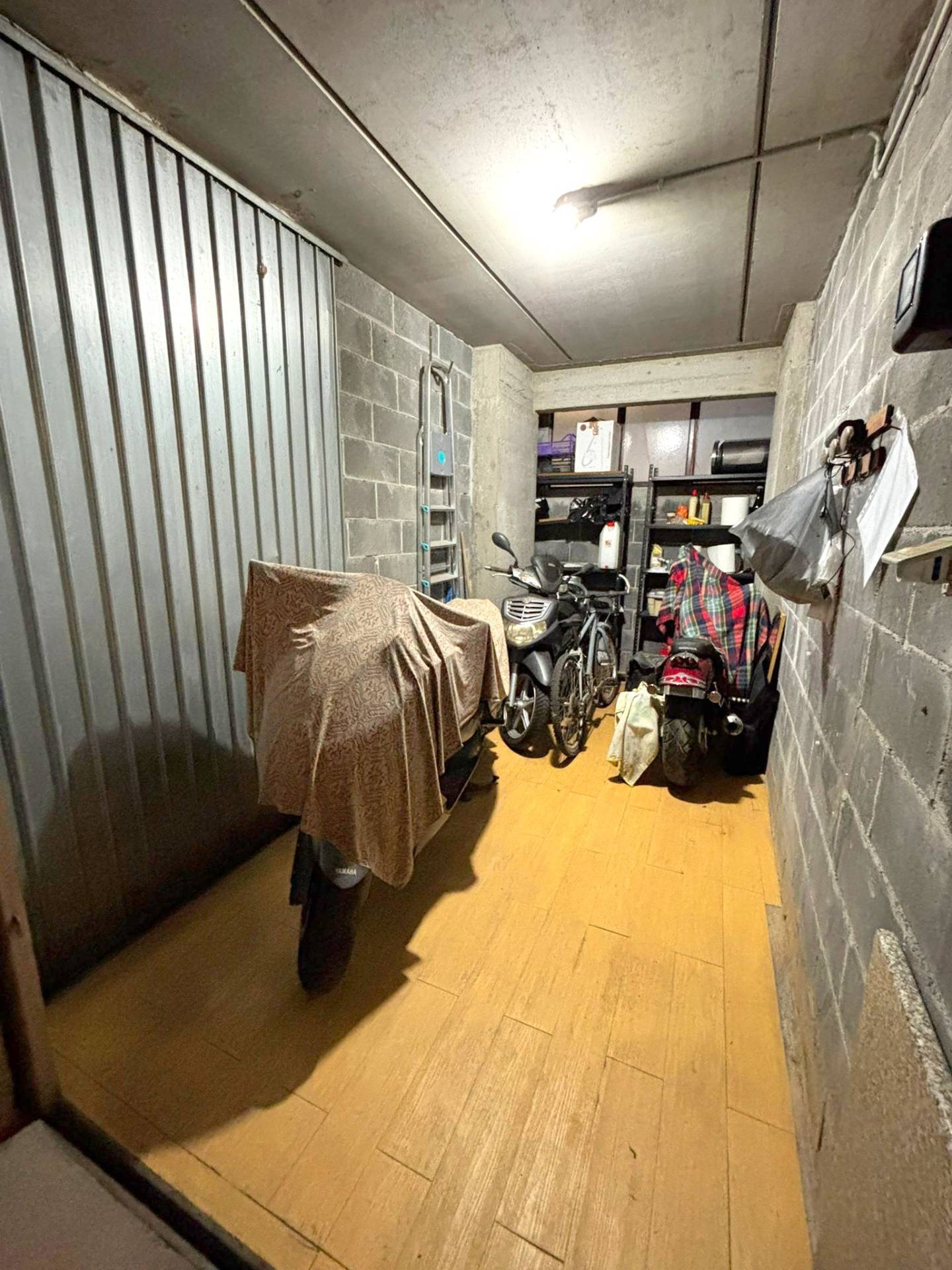 Box in vendita a Genova, Sestri Ponente