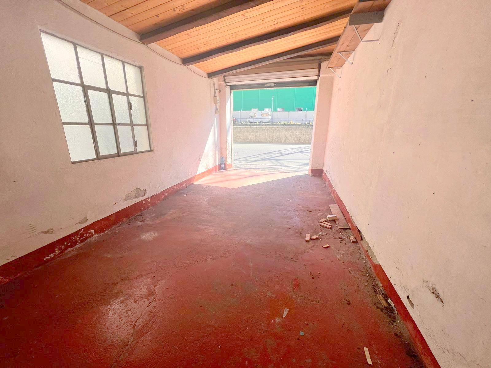 Box in vendita a Genova, Pegli