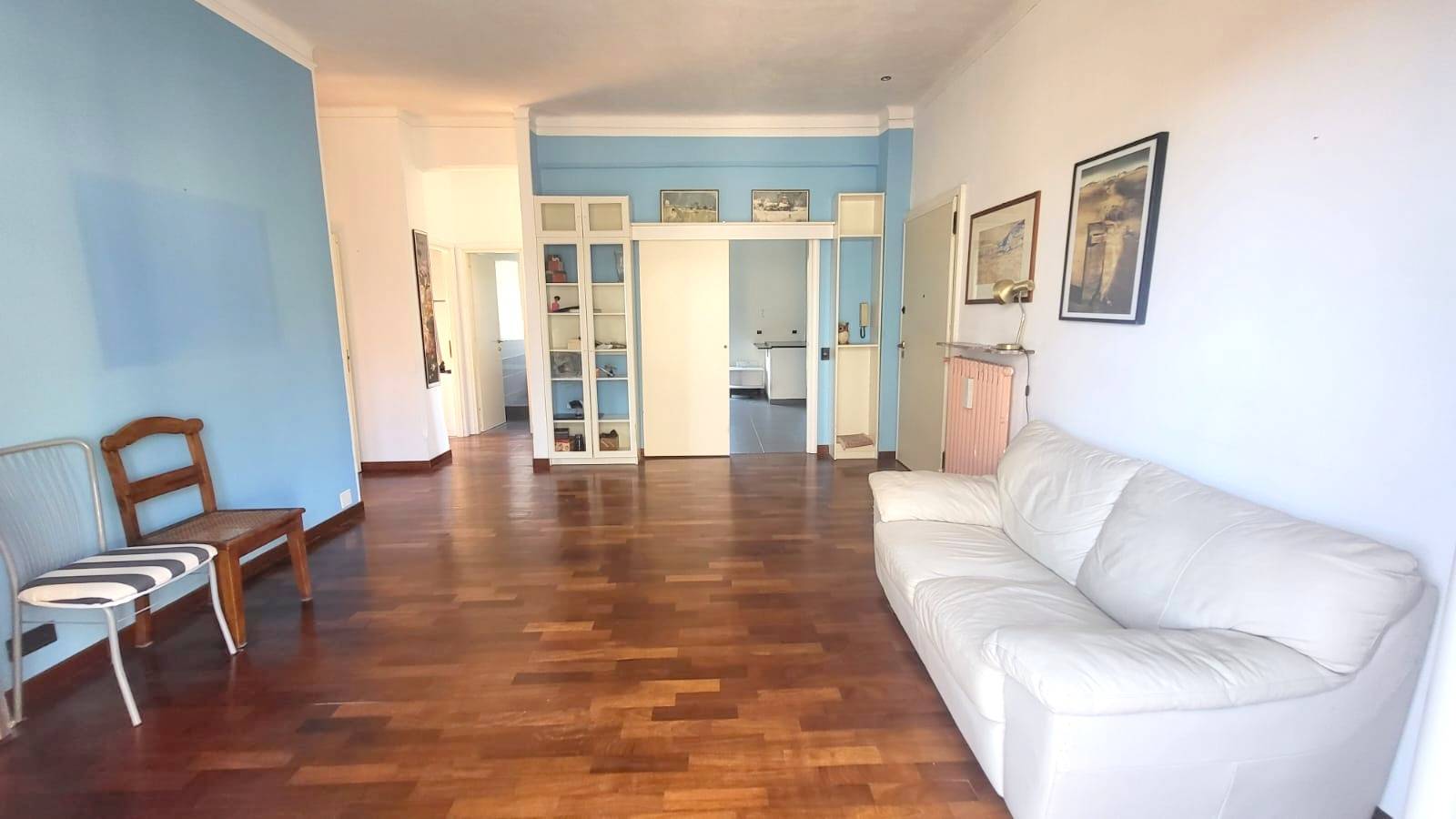 Appartamento in vendita a Genova, Sestri Ponente