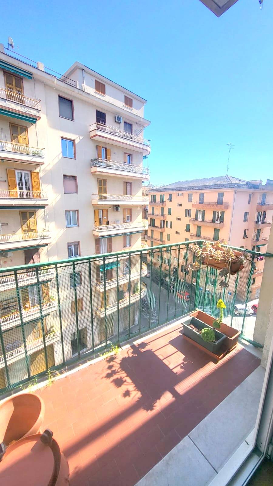 Appartamento in vendita a Genova, Sestri Ponente