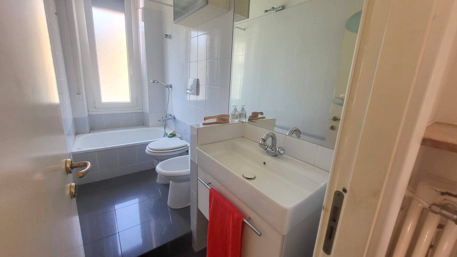 Appartamento in vendita a Genova, Sestri Ponente