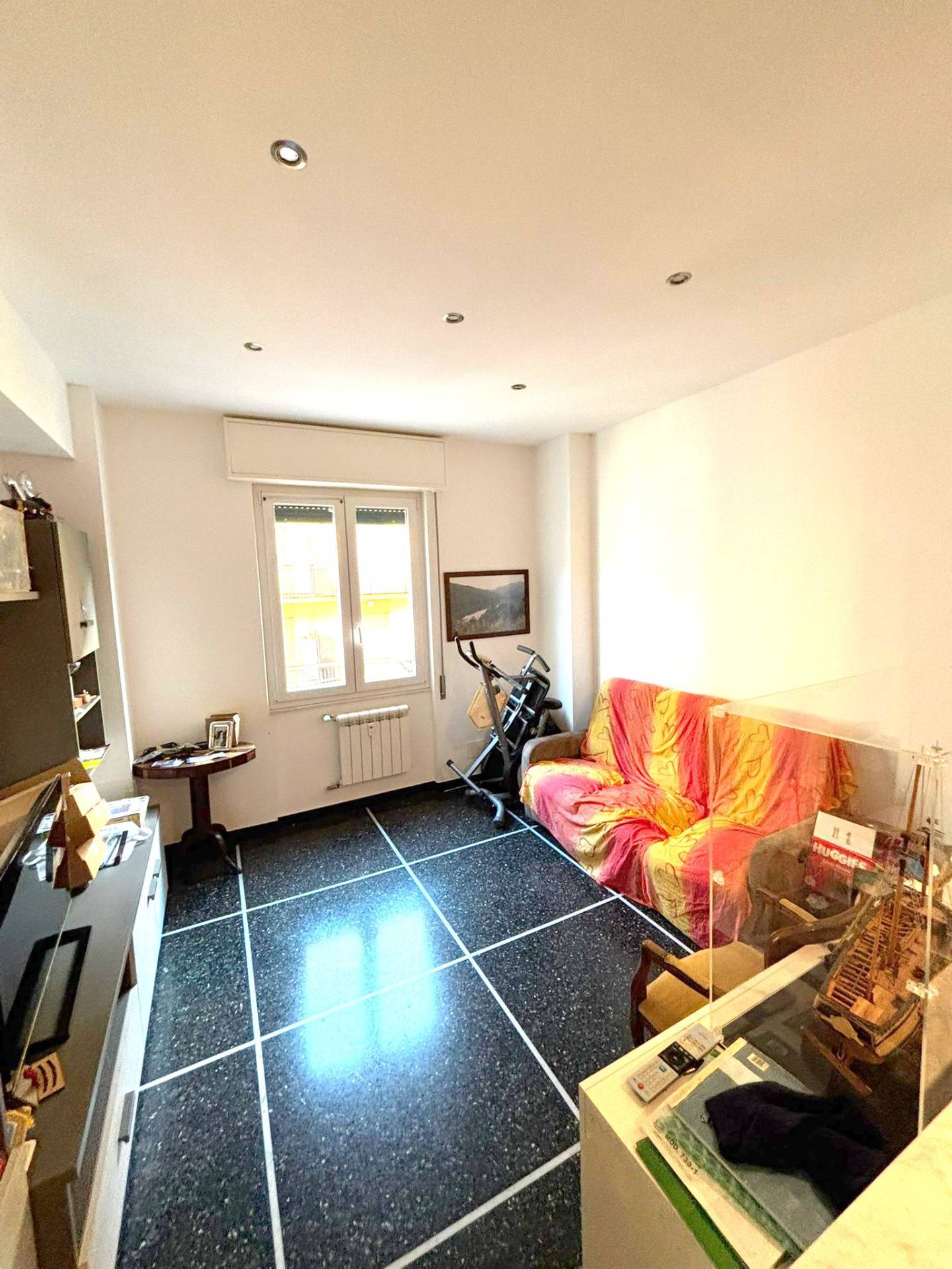 Appartamento in vendita a Genova, Sestri Ponente