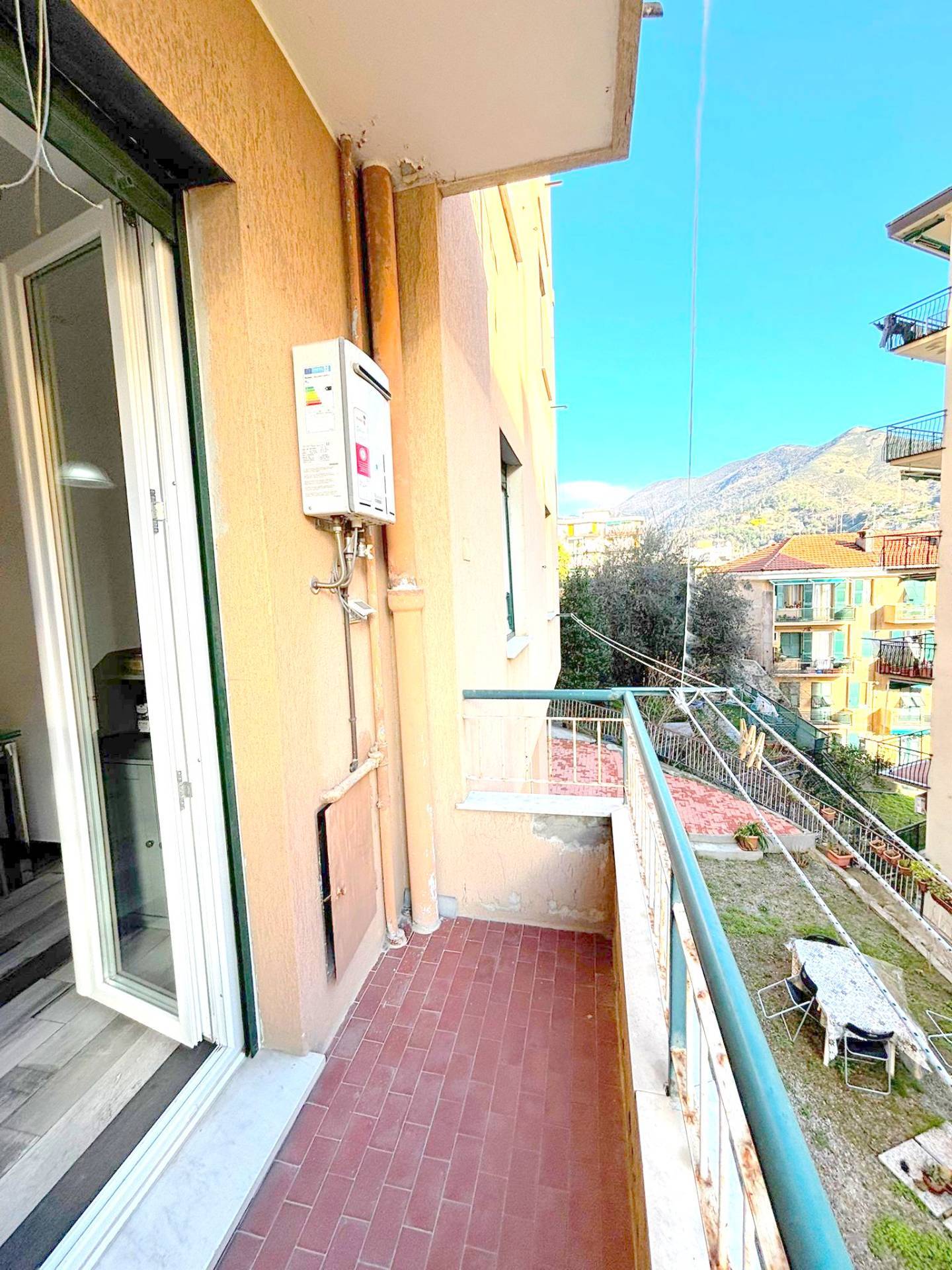 Appartamento in vendita a Genova, Sestri Ponente