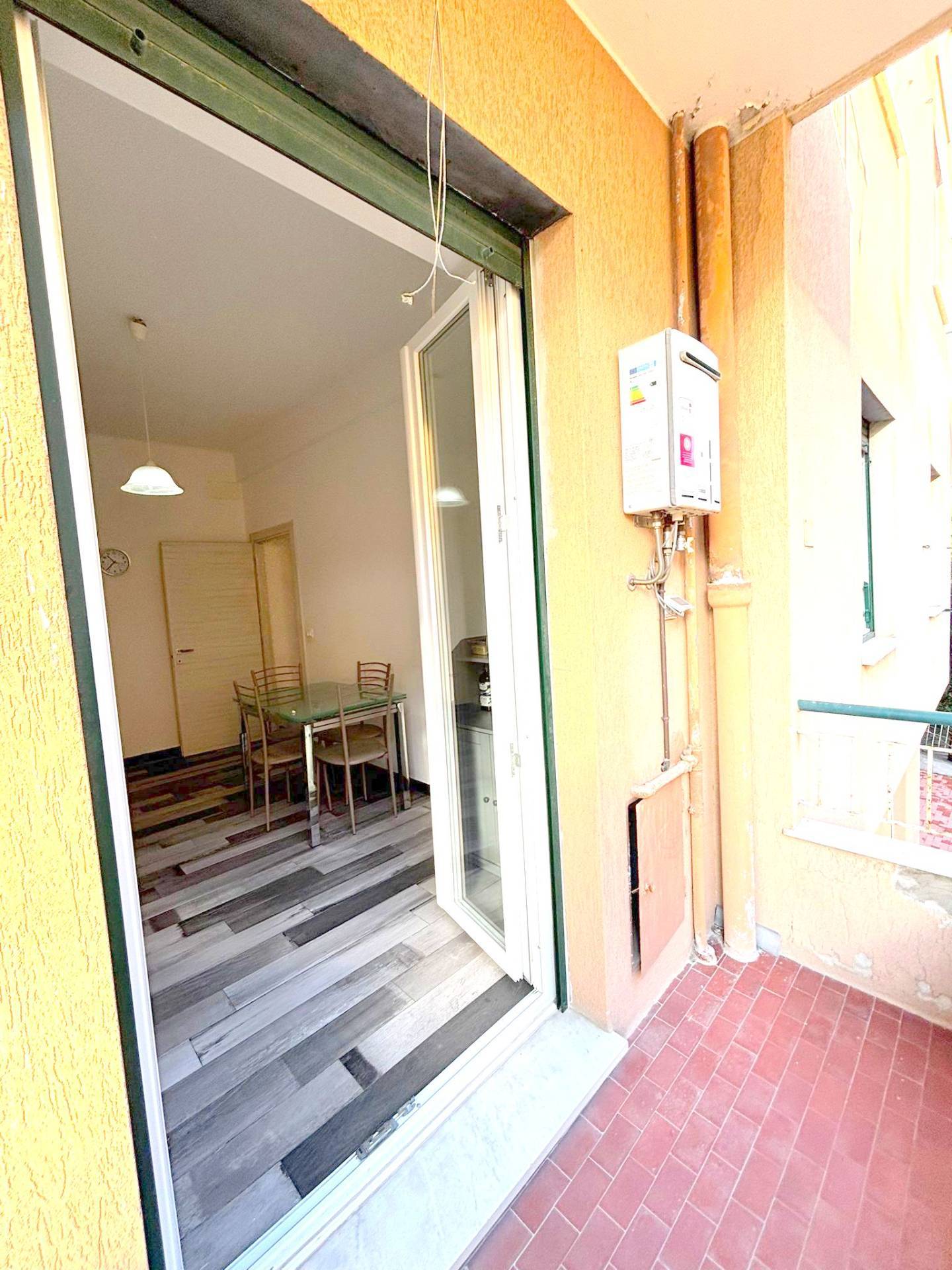 Appartamento in vendita a Genova, Sestri Ponente