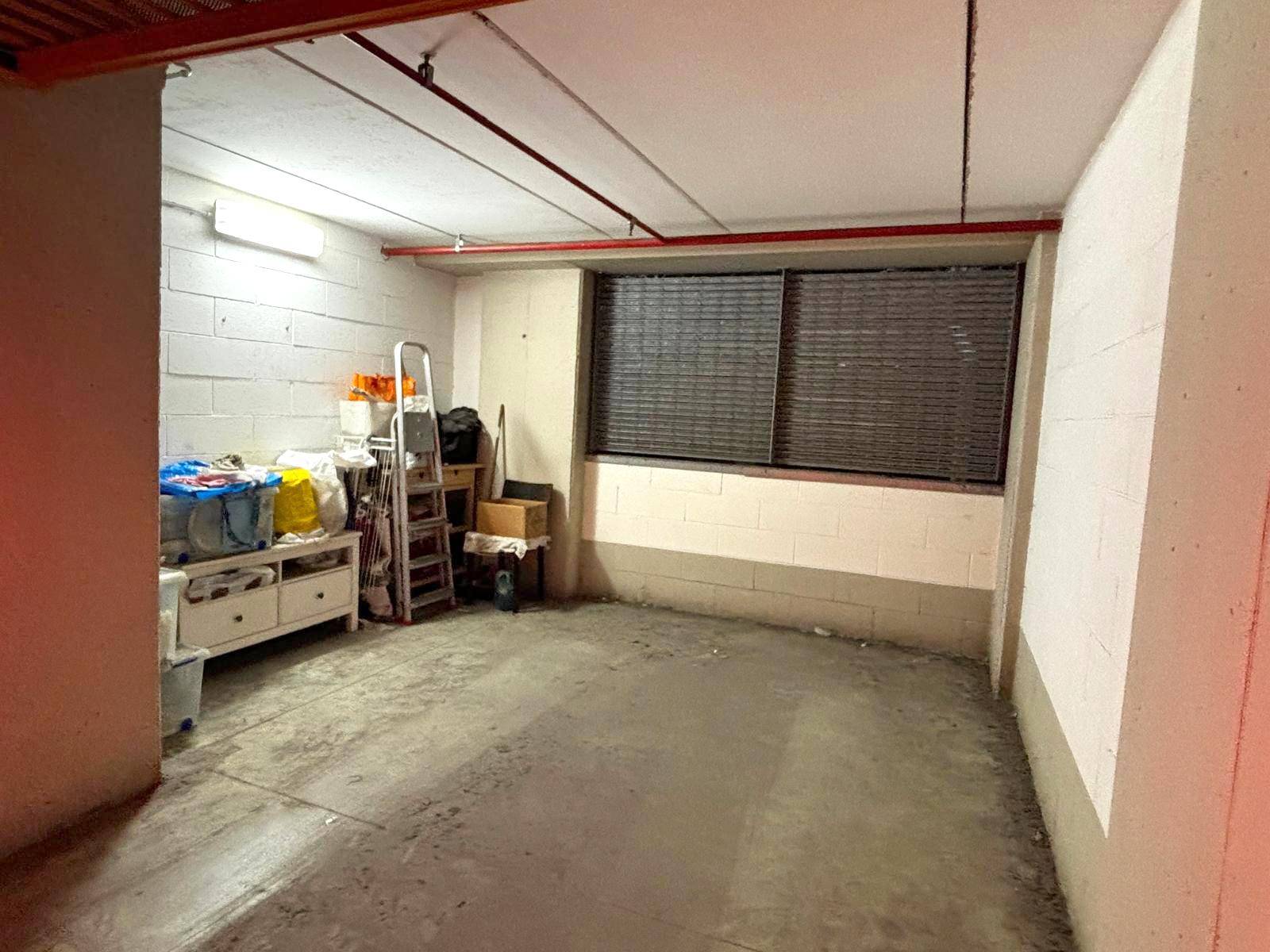 Box o garage in vendita a Genova, Sestri Ponente