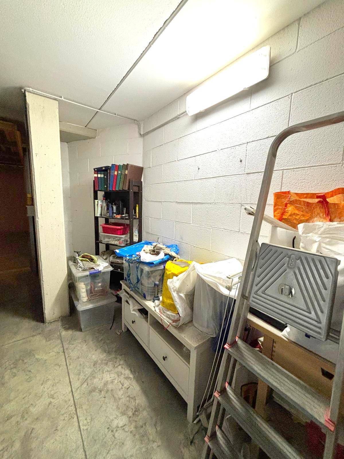 Box o garage in vendita a Genova, Sestri Ponente