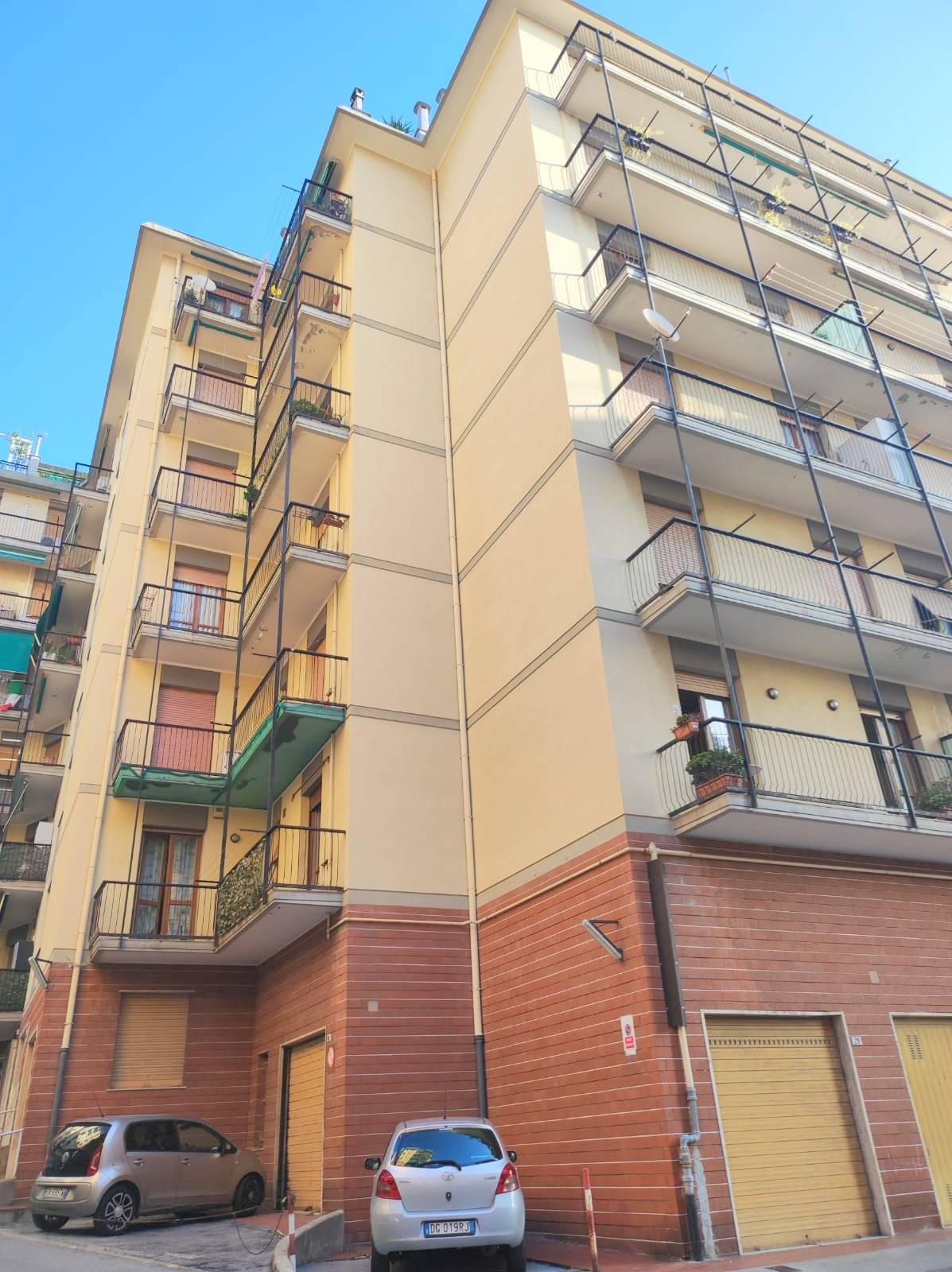 Appartamento in vendita a Genova, Sestri Ponente