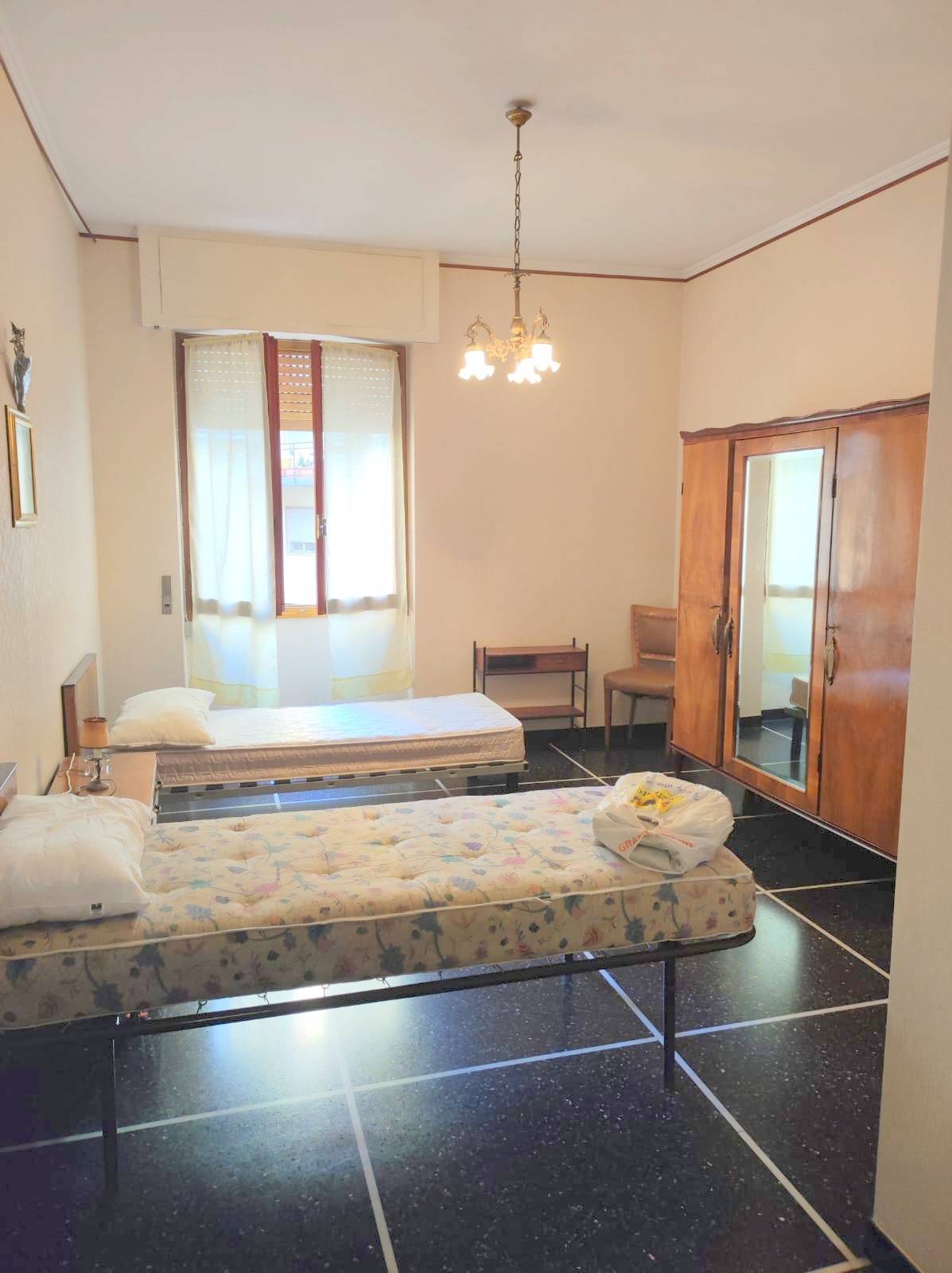 Appartamento in vendita a Genova, Sestri Ponente
