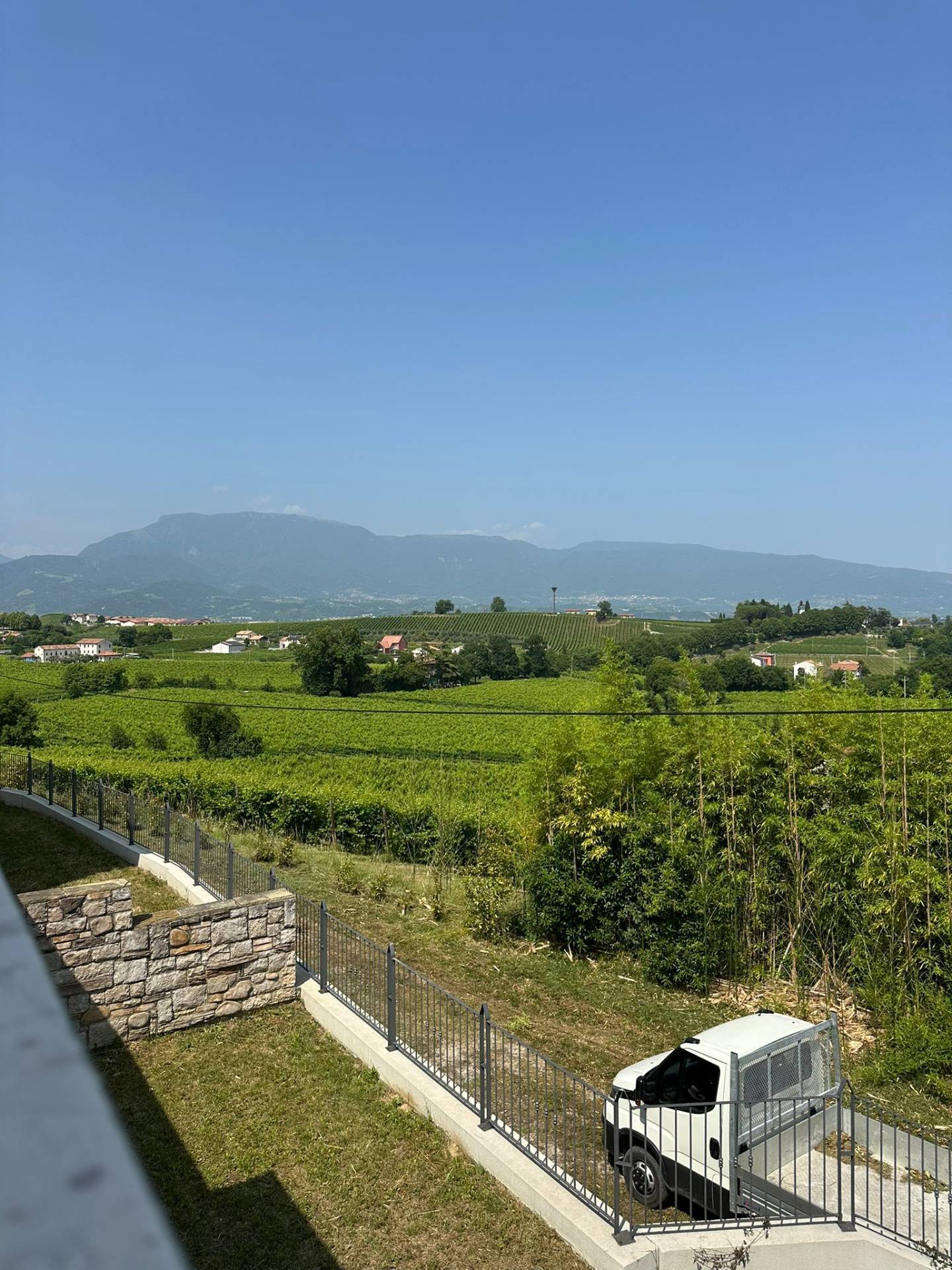 Villa bifamiliare in vendita a Conegliano, Scomigo