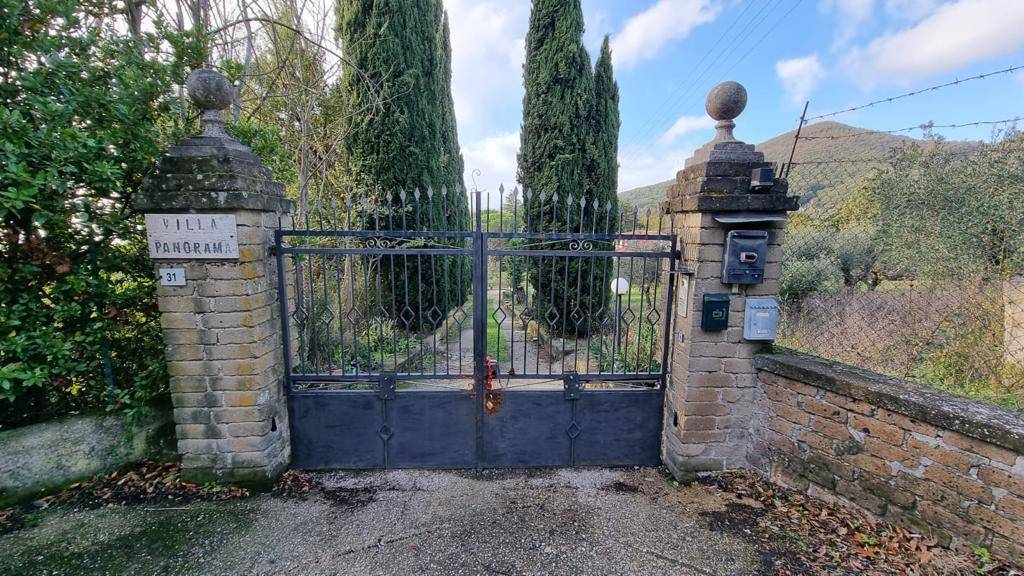 Casa Indipendente in vendita a Trevignano Romano
