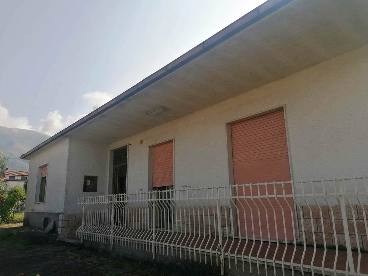 Casa indipendente in vendita a Cervaro