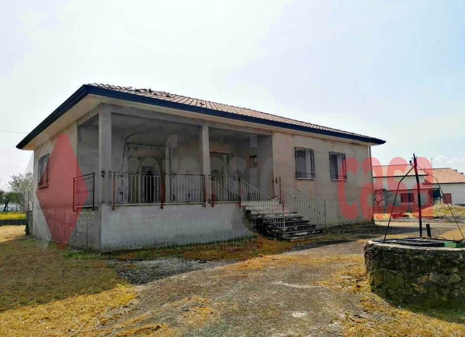 Casa indipendente in vendita a Cervaro