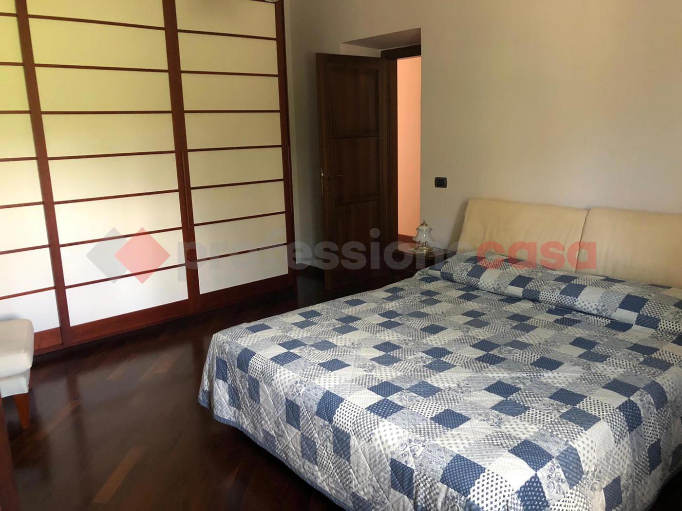 Villa in vendita a Cervaro