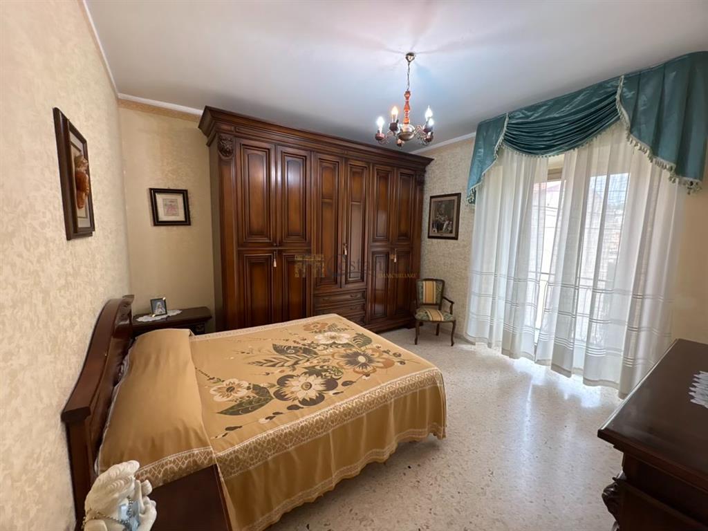 Appartamento con terrazzo in via catanzaro, Simeri Crichi