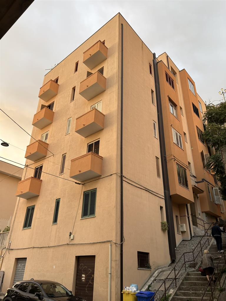 Appartamento in vendita in via francesco cilea, Catanzaro