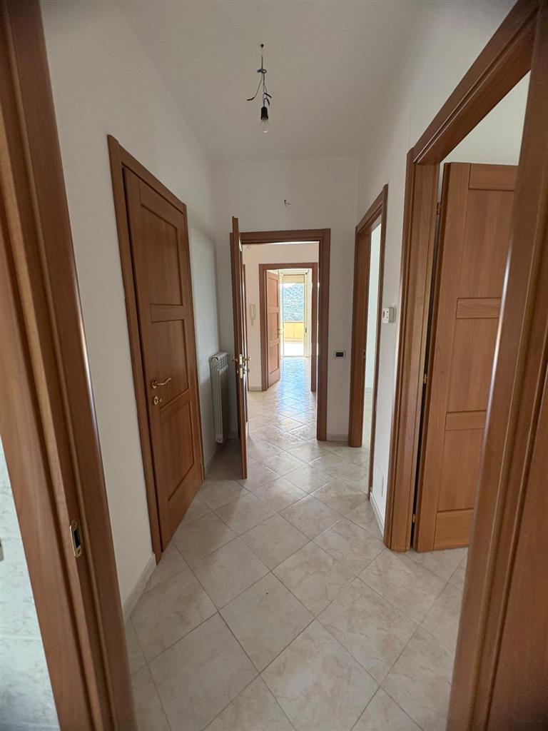 Appartamento con terrazzo in via padre pietro da settingiano, Settingiano