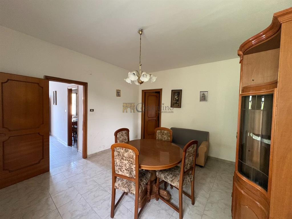 Appartamento con giardino in via della stazione 23, Catanzaro