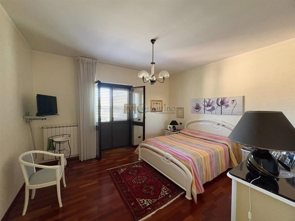 Villa in vendita in via jan� casalicchio, Catanzaro