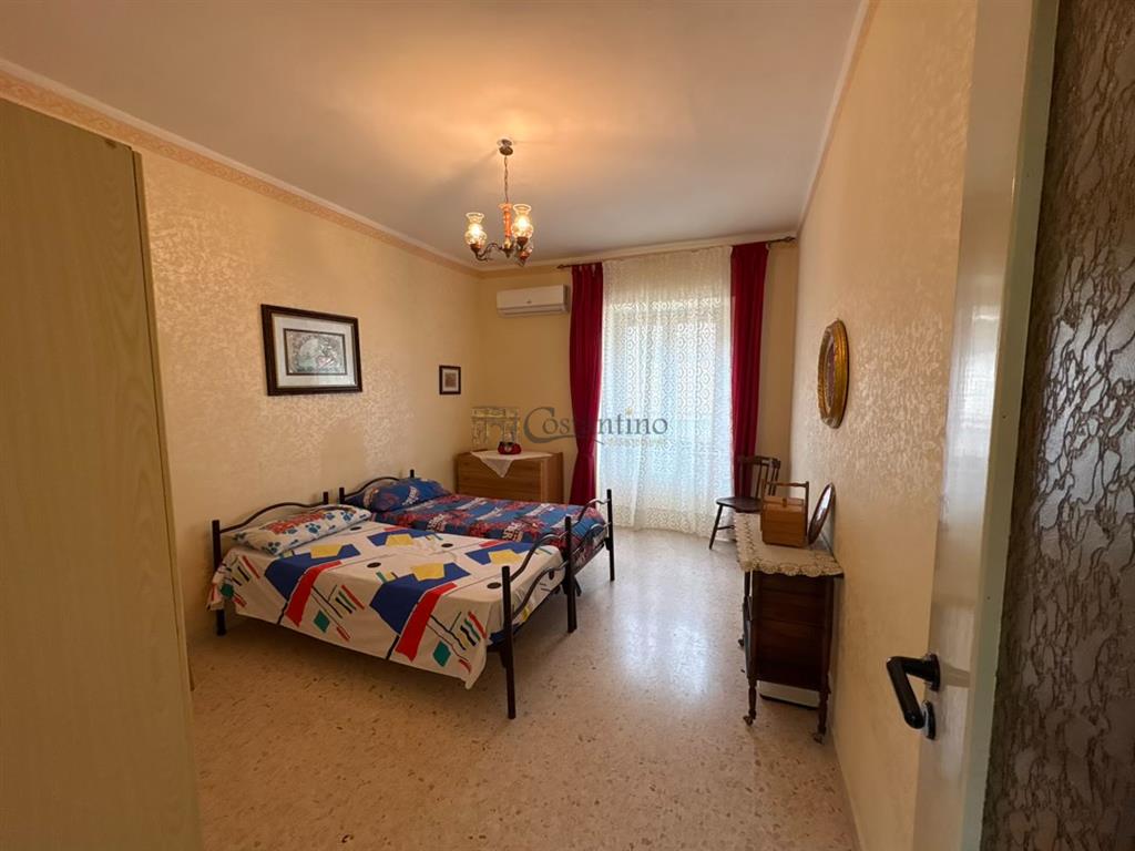 Appartamento con terrazzo in via catanzaro, Simeri Crichi
