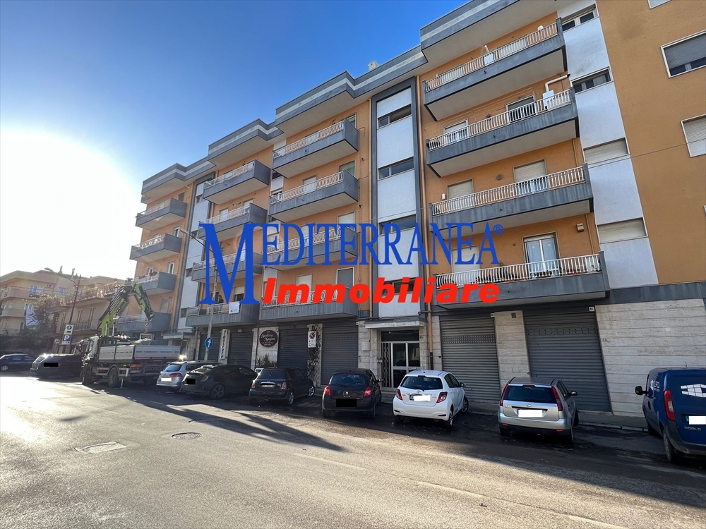 Locale commerciale in affitto in via scarlatti 81/f, Ruvo di Puglia