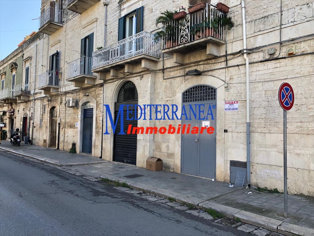 Attivit commerciale in affitto/gestione in corso cotugno 51, Ruvo di Puglia