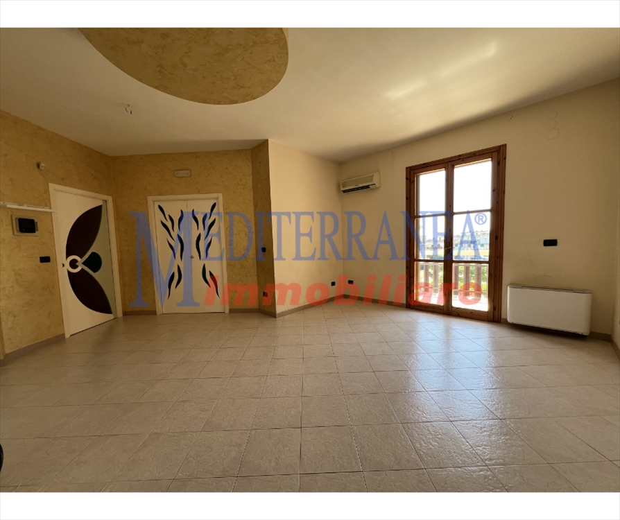 Trilocale in vendita in via laurora 25, Ruvo di Puglia