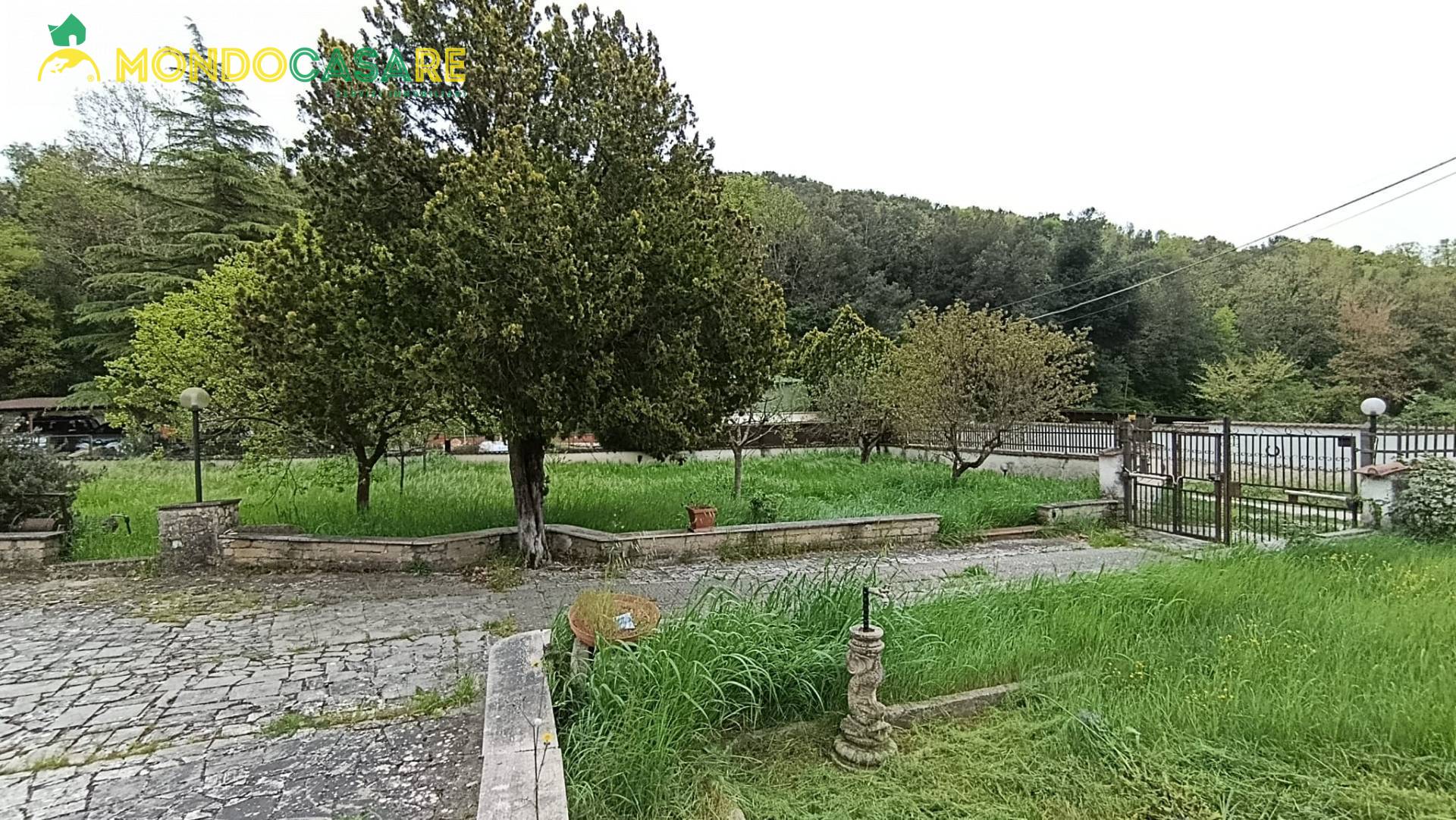 Casa singola in vendita a Palombara Sabina