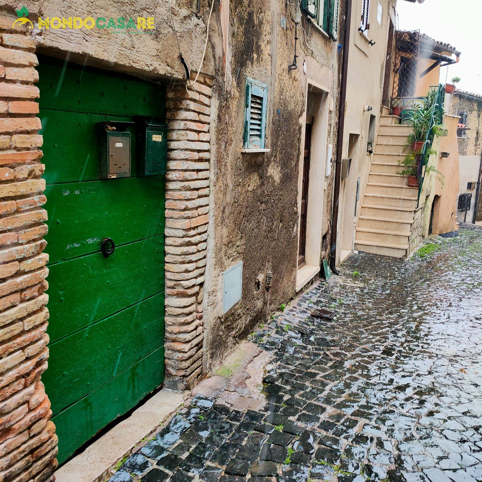 Appartamento in vendita a Palombara Sabina