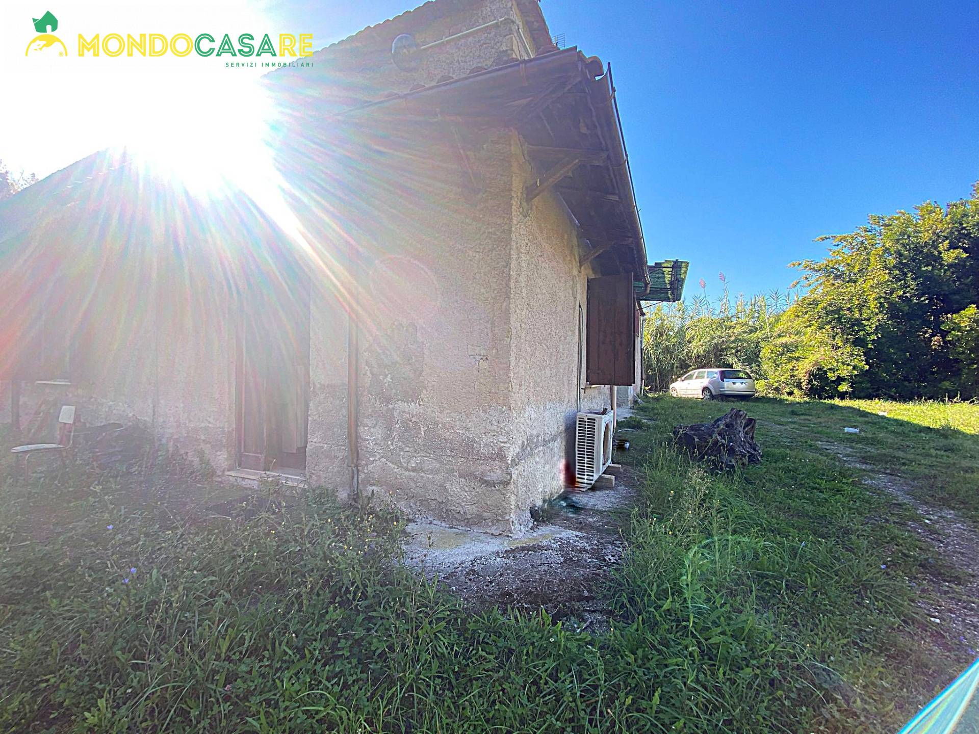 Capannone in vendita a Palombara Sabina