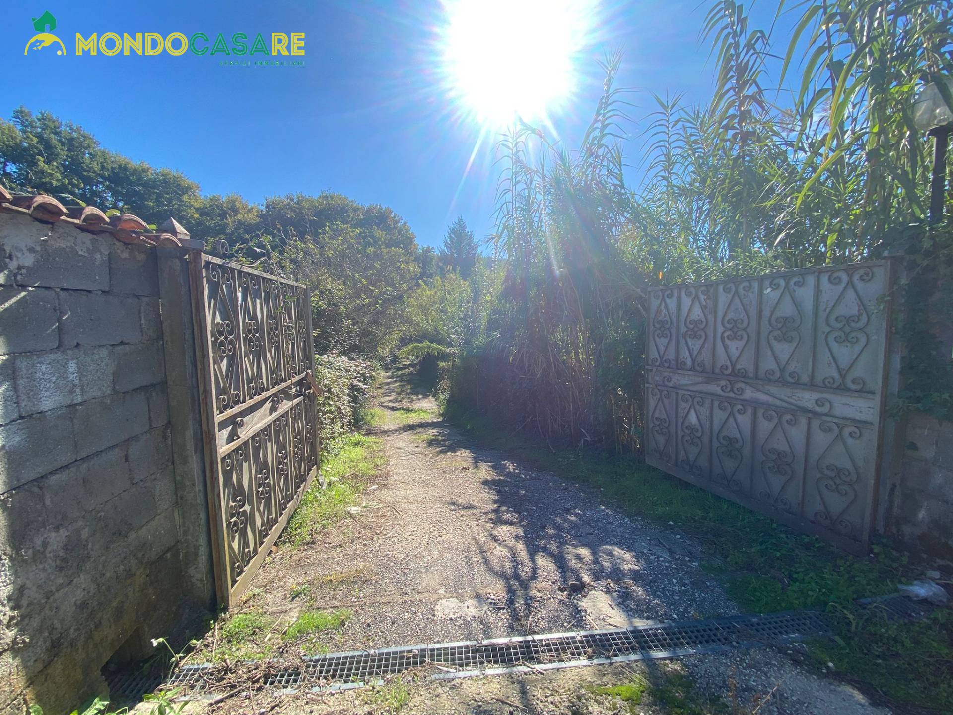 Capannone in vendita a Palombara Sabina