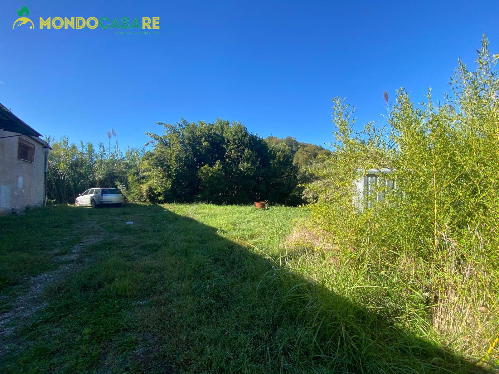 Capannone in vendita a Palombara Sabina