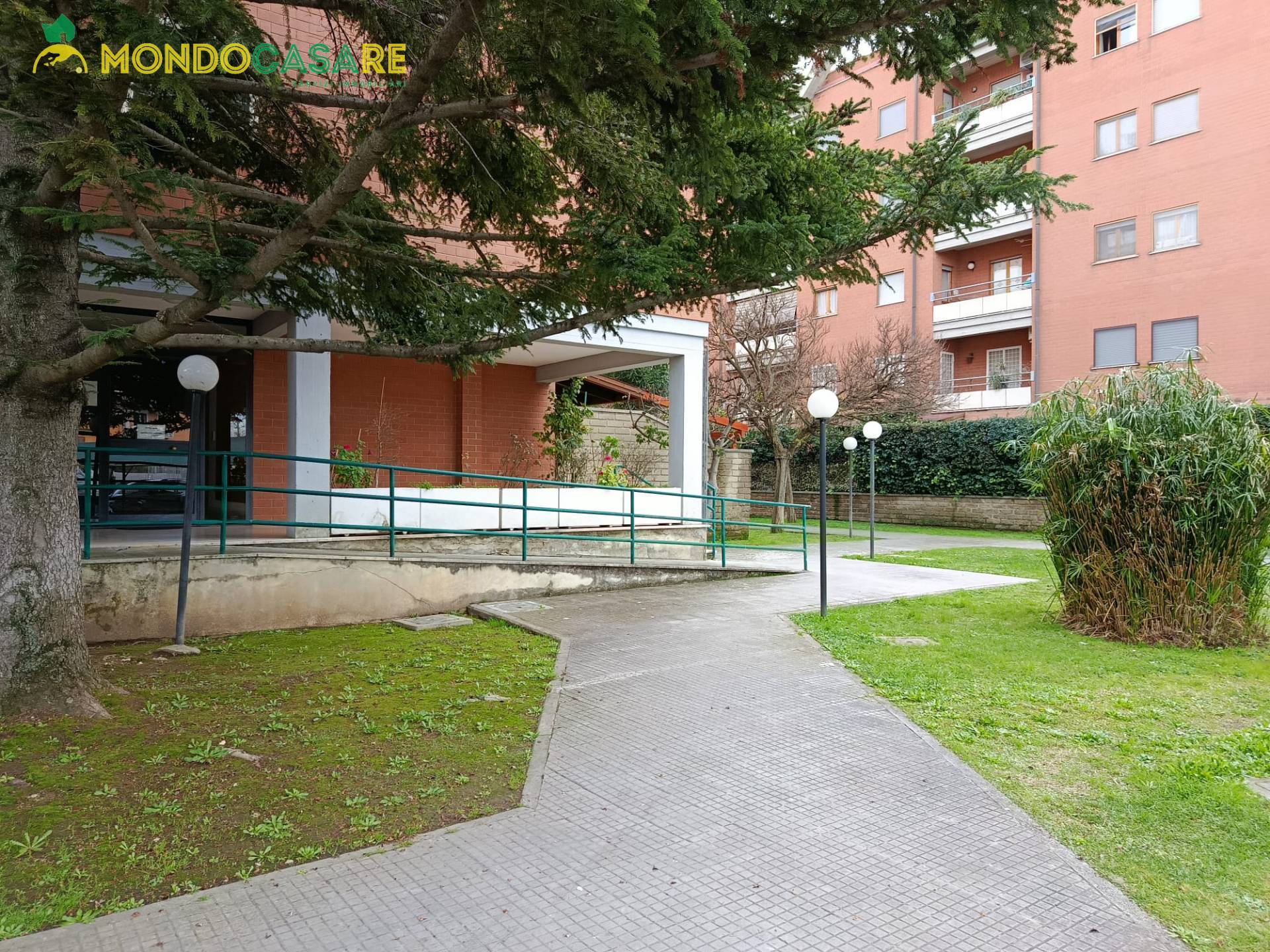 Appartamento in vendita a Monterotondo, Monterotondo Scalo