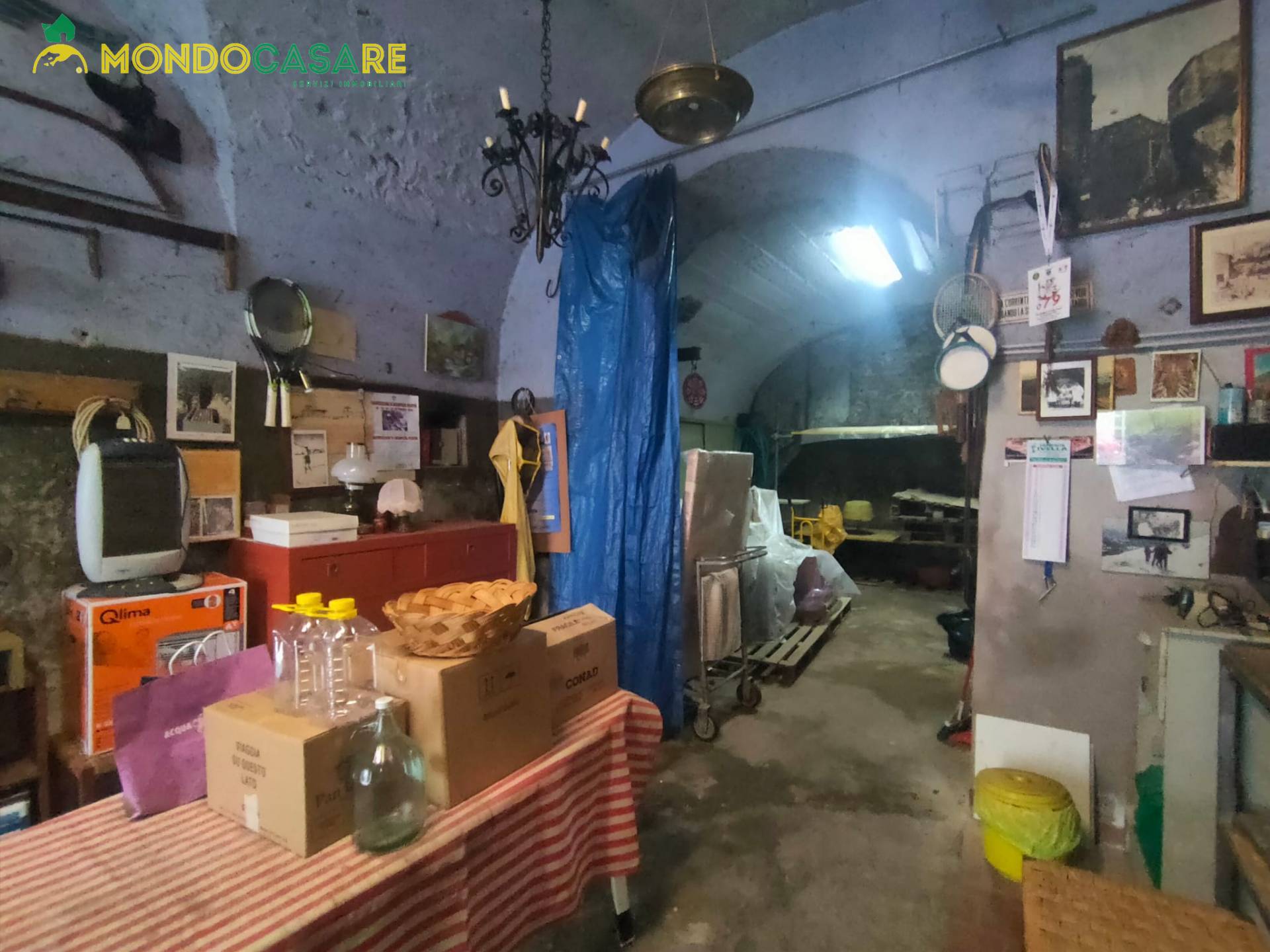 Box o garage in vendita a Palombara Sabina