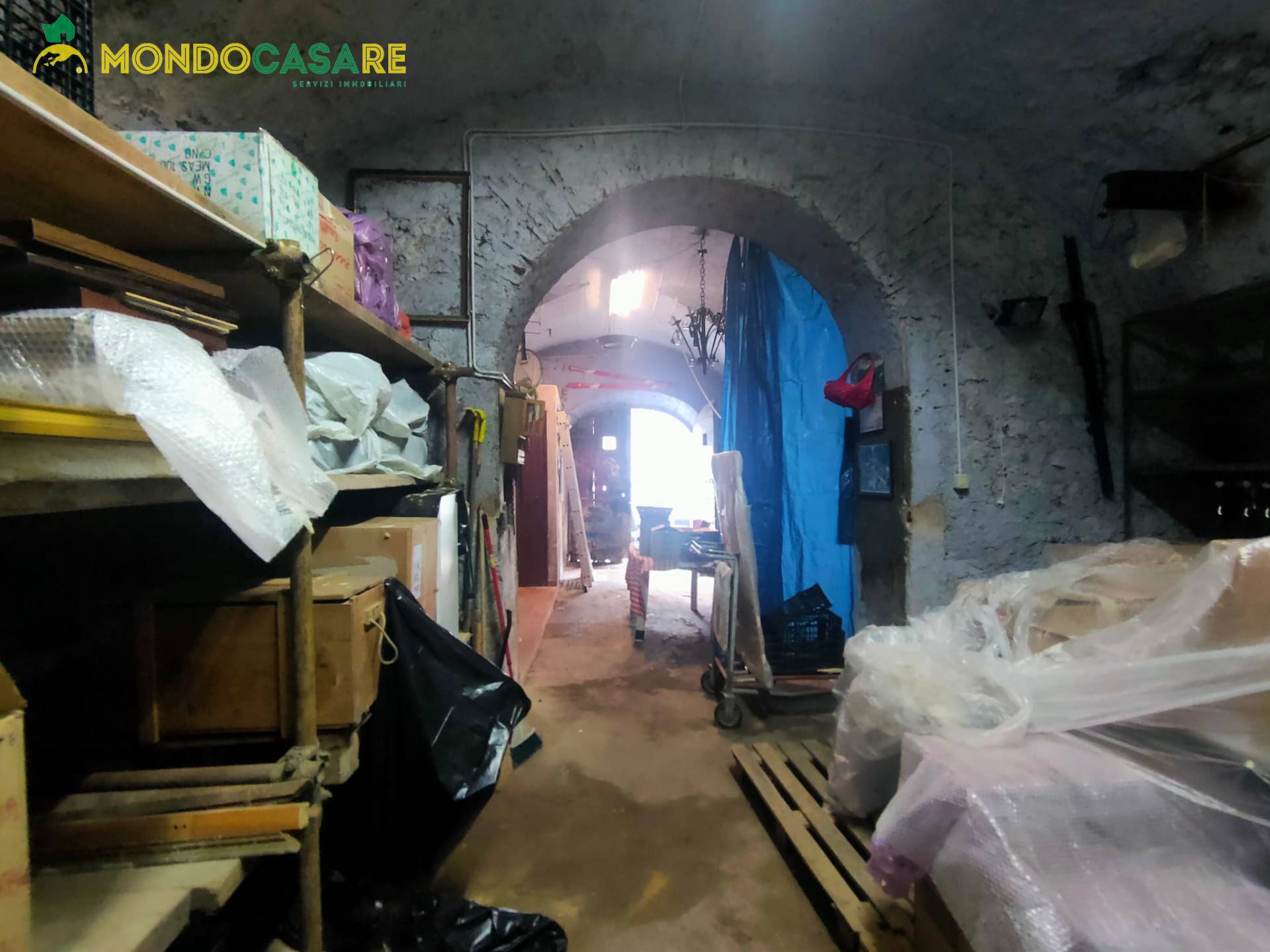 Box o garage in vendita a Palombara Sabina