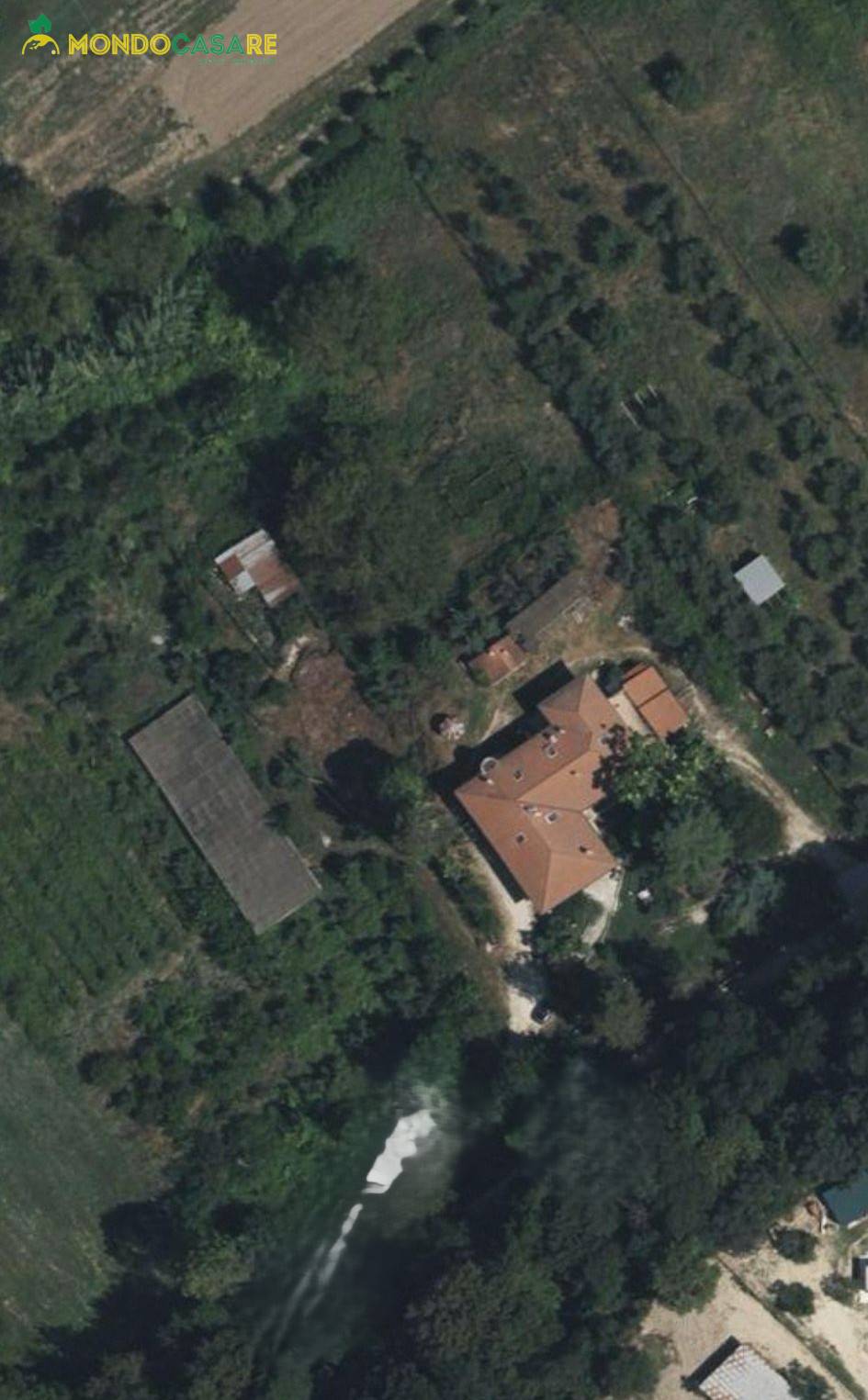 Appartamento in Villa in vendita a Fara in Sabina