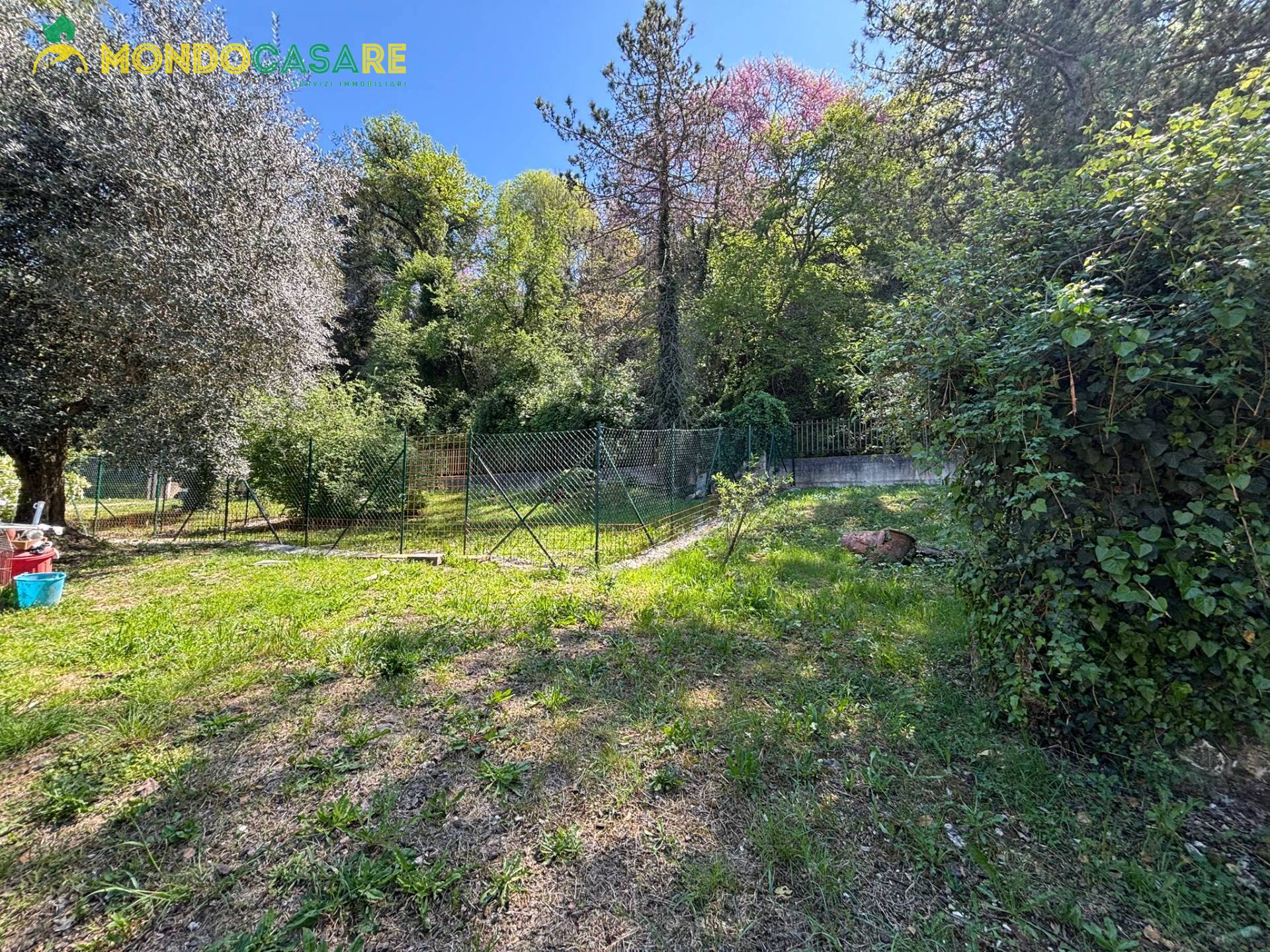 Appartamento in Villa in vendita a Fara in Sabina