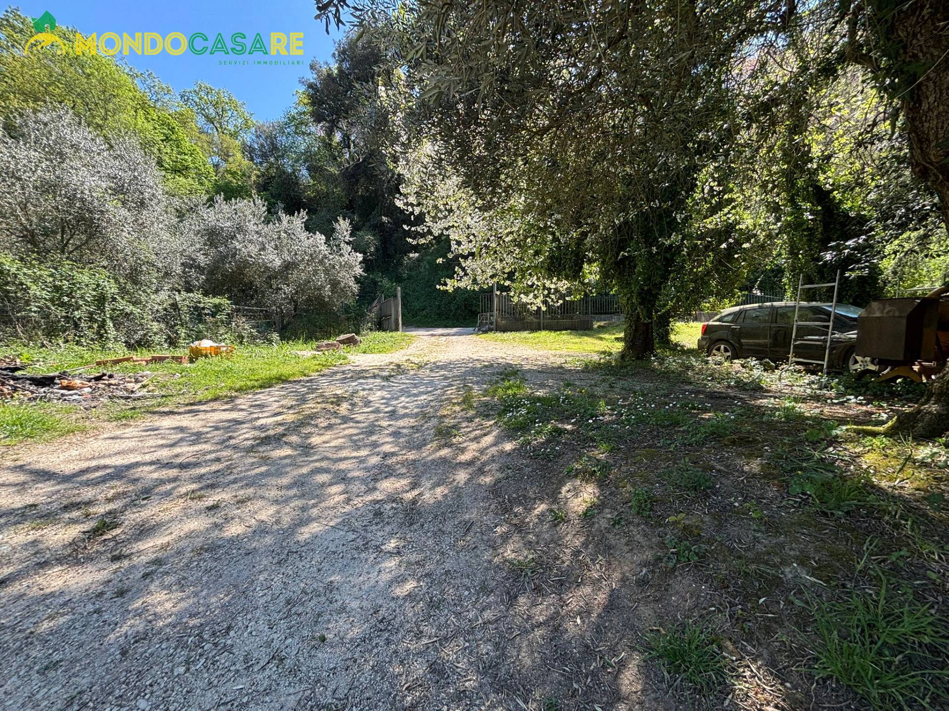 Appartamento in Villa in vendita a Fara in Sabina