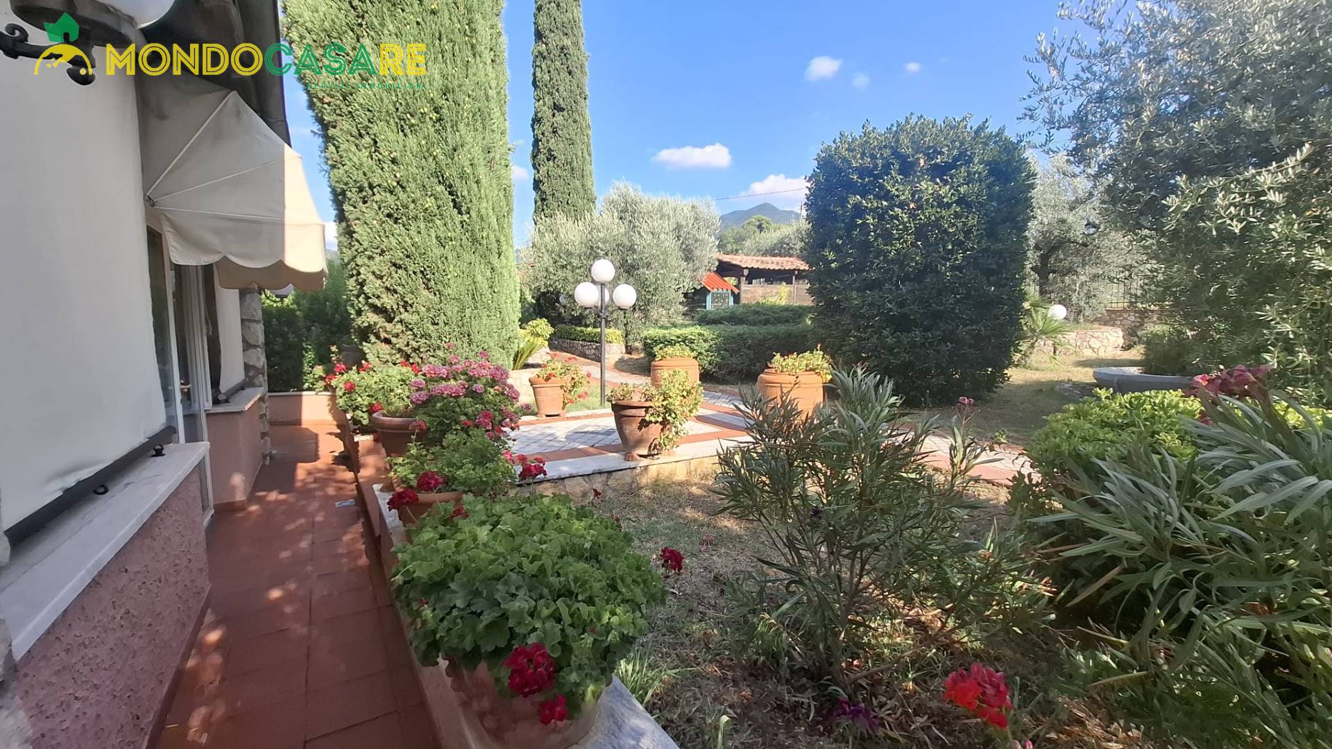 Villa in vendita a Palombara Sabina