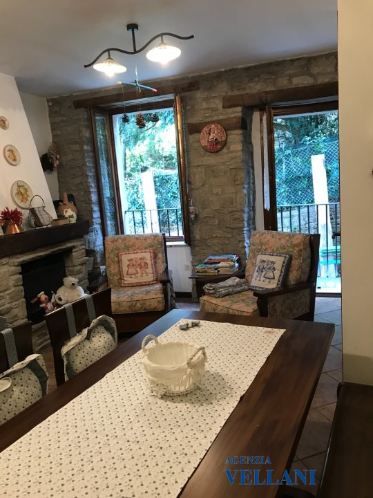 Casa indipendente in vendita a Montecreto
